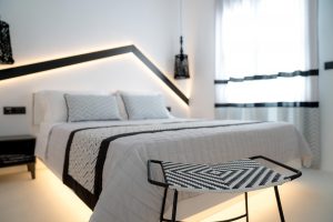 divelia-hotel-bedroom