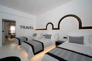 divelia-hotel-family-travel-room